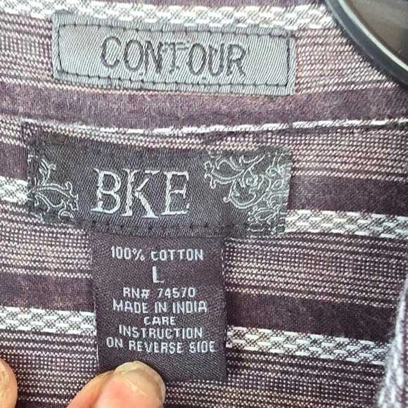 BKE Mens Long Sleeve Button-Up Shirt Striped Pattern 100% Cotton Size M - Picture 2 of 4